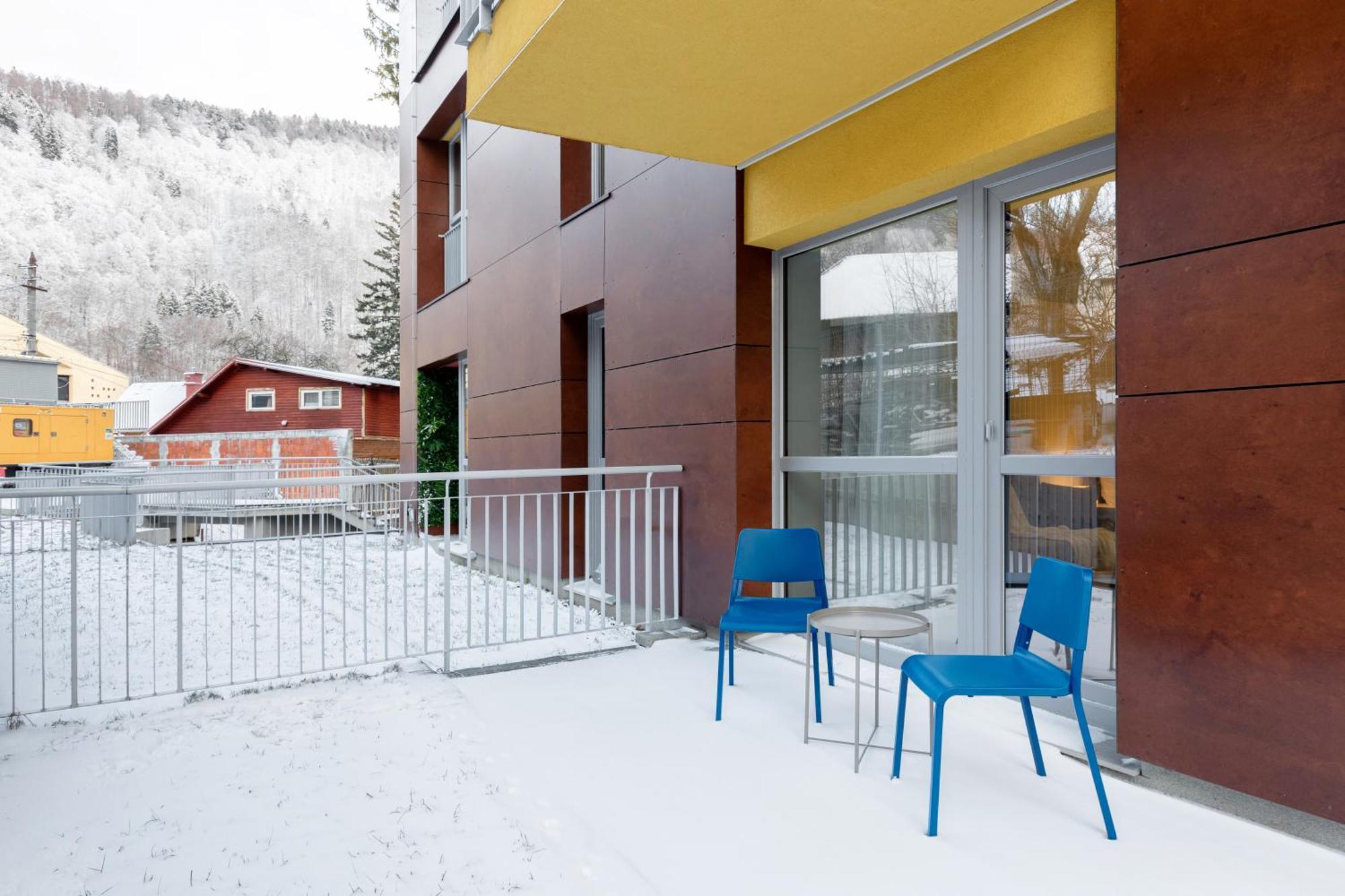 Cozy Garden Apartment Sinaia Exteriör bild